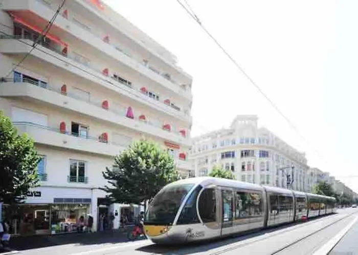Centre Sur Avenue Jean Medecin A 8 Minutes De Marche * Nice