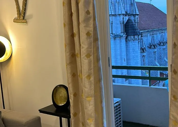 Apartmán Centre Sur Avenue Jean Medecin A 8 Minutes De Marche *