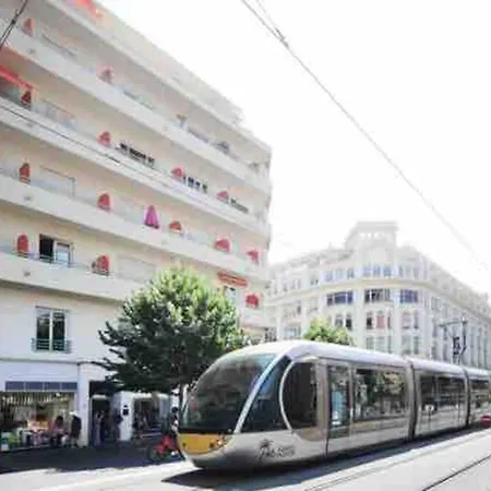 Centre Sur Avenue Jean Medecin A 8 Minutes De Marche * Nizza