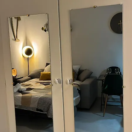 Apartment Centre Sur Avenue Jean Medecin A 8 Minutes De Marche
