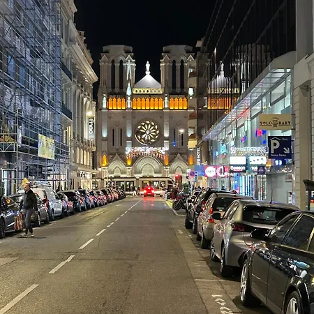 Centre Sur Avenue Jean Medecin A 8 Minutes De Marche Apartment Nice